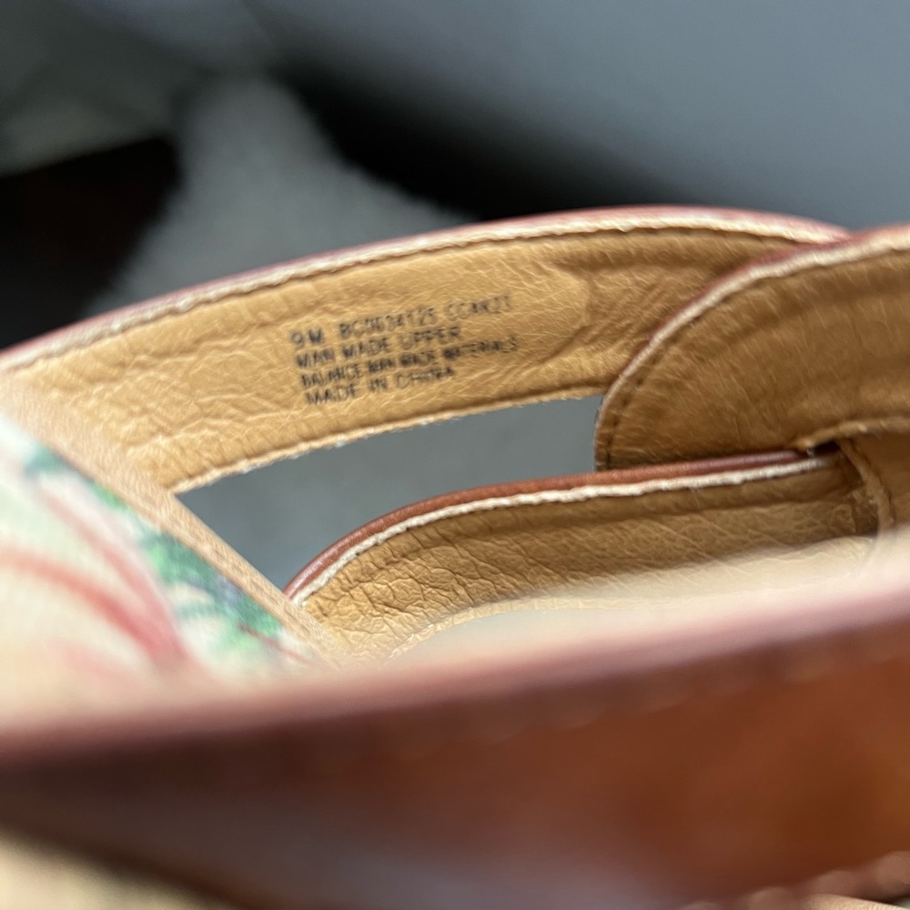 B.O.C. Cora Platform Wedge Sandal, Size 9 (new) - Picture 9 of 9